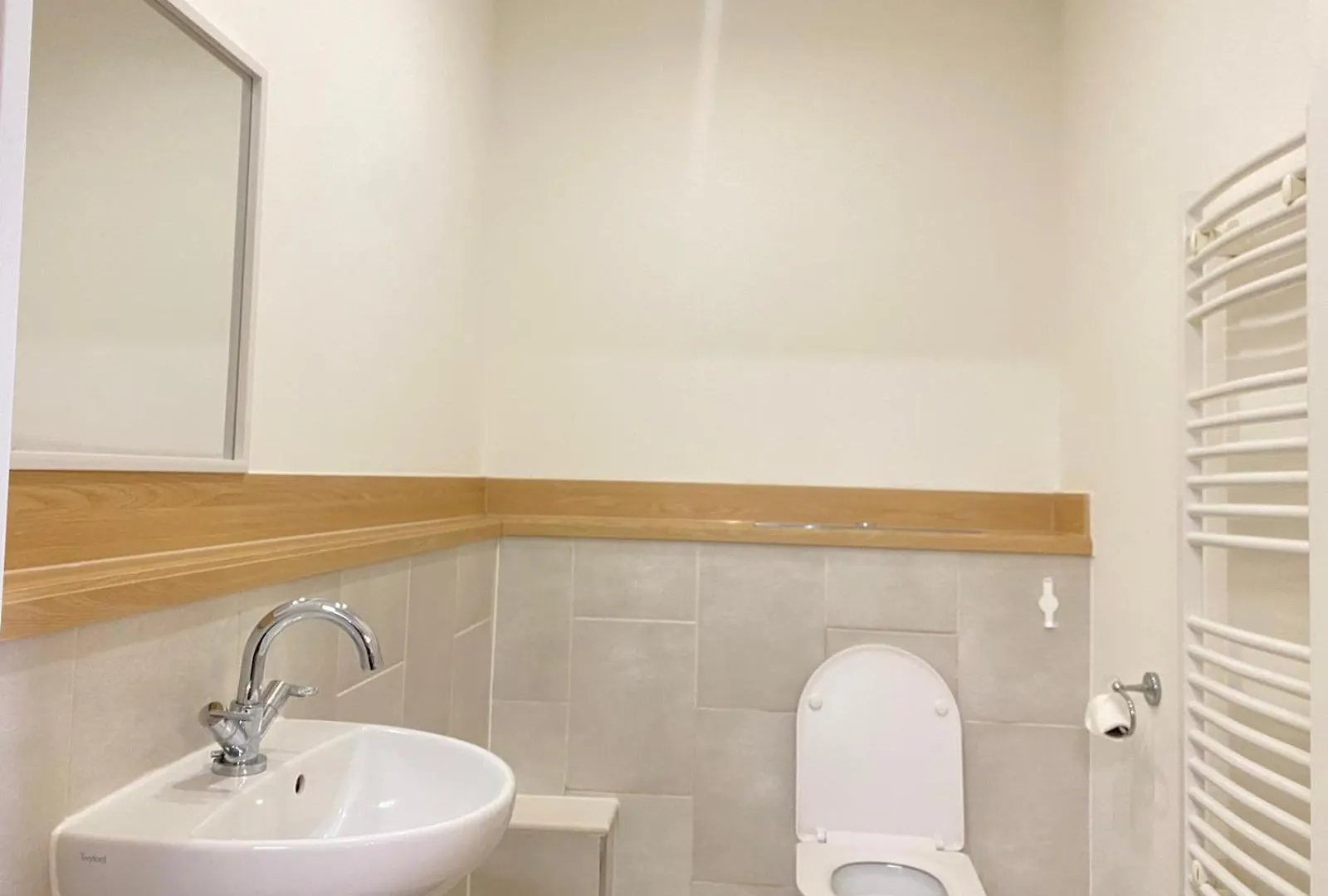 London East Side 2 Bed Duplex Apartment